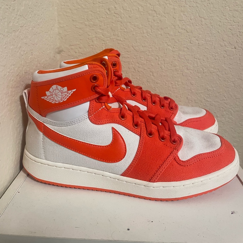 Air Jordan 1 Mid